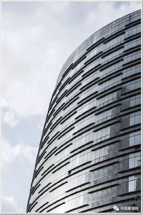 “智慧之眼”的亮丽幕墙外衣，闪耀在中国建筑之乡——南通